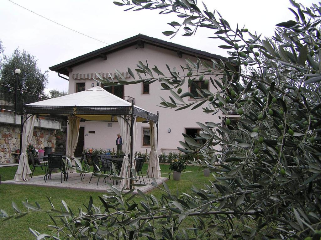 Locanda Bellavista B&B มัลเชซิเน ภายนอก รูปภาพ